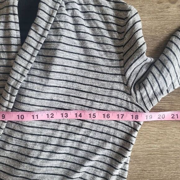 Theory Womens Small Open Front Cardigan Black Gray Stripe Ruched Long Sleeves - Picture 8 of 9